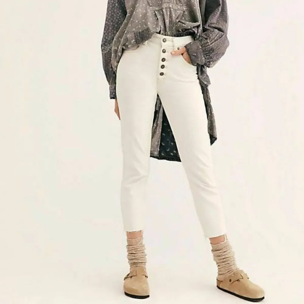 Free People Blossom White High Rise Rigid Straight Leg Jean Raw Hem 24 NEW